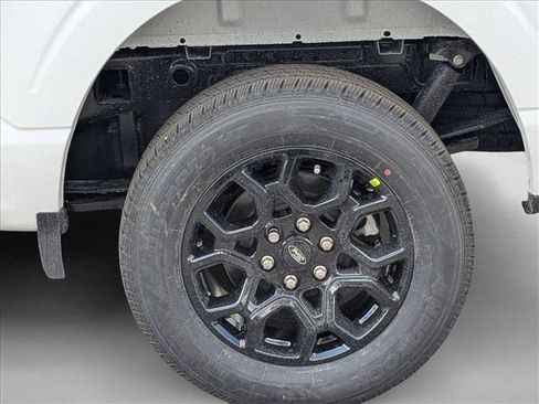 New 2026 Ford F150 XLT w/ Equipment Group 302A MID RWD image 9