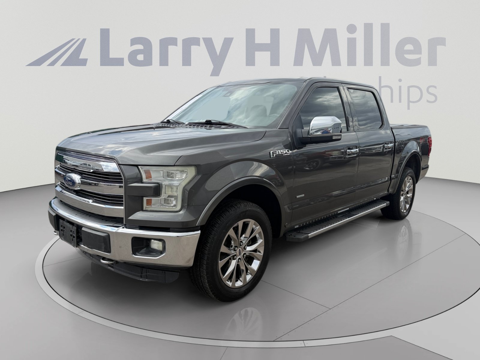 Used 2016 Ford F150 Lariat w/ Equipment Group 502A Luxury AWD/4WD image 1