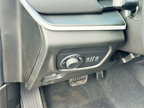 New 2025 Jeep Grand Cherokee Laredo X image 18