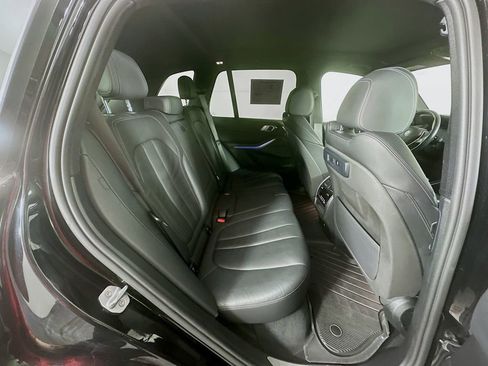 Used 2020 BMW X5 xDrive40i w/ Convenience Package image 35