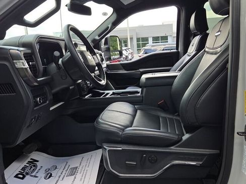 Used 2026 Ford F250 Platinum w/ FX4 Off-Road Package AWD/4WD image 6