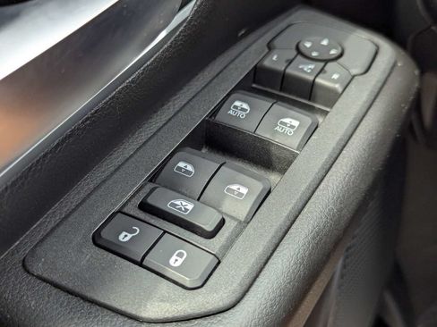 Used 2025 RAM 1500 Big Horn AWD/4WD image 23