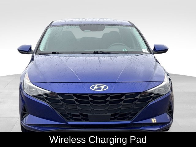 Used 2023 Hyundai Elantra SEL w/ Convenience Package FWD image 10