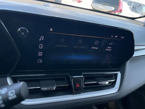 Used 2025 Chevrolet TrailBlazer LT image 15