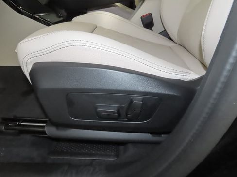 Used 2025 BMW X1 xDrive28i w/ Technology Package AWD/4WD image 14
