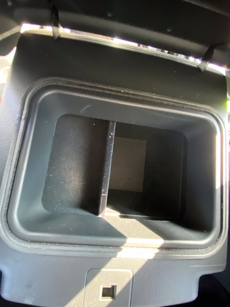 Used 2024 Nissan Armada Platinum w/ Cargo Package RWD image 19
