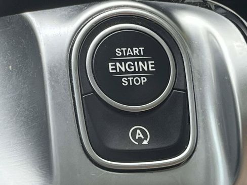 Certified 2023 Mercedes-Benz GLB 250 4MATIC image 37