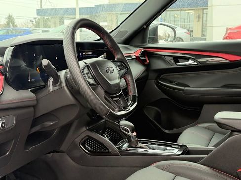 Used 2026 Chevrolet TrailBlazer RS w/ Convenience Package image 8