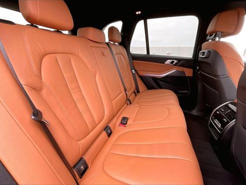Used 2022 BMW X5 sDrive40i w/ M Sport Package RWD image 23