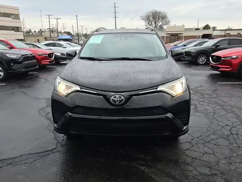 Used 2018 Toyota RAV4 LE w/ All Weather Liner Package image 2