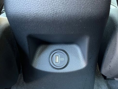 Used 2023 Kia Rio S image 25