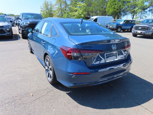 Used 2026 Honda Civic Sport Touring image 7