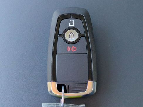 New 2026 Ford Maverick XLT image 26