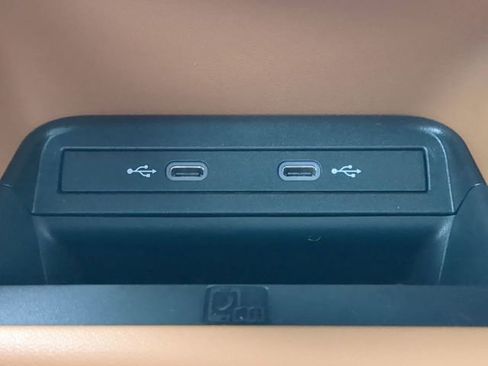 New 2025 Volkswagen ID. Buzz Pro S Plus image 24