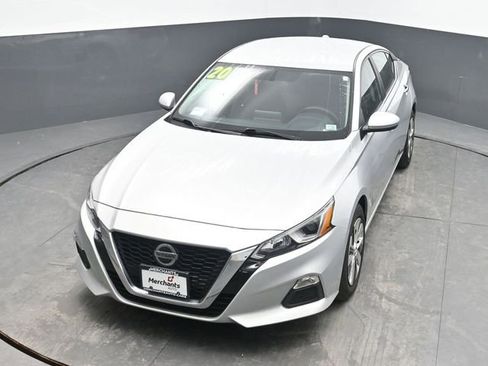 Used 2020 Nissan Altima 2.5 S FWD image 22