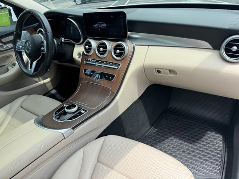 Used 2021 Mercedes-Benz C 300 4MATIC Sedan image 19