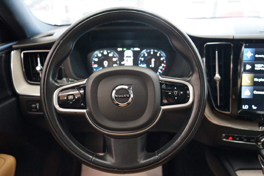 Used 2020 Volvo XC60 T6 Inscription w/ Protection Package AWD/4WD image 34