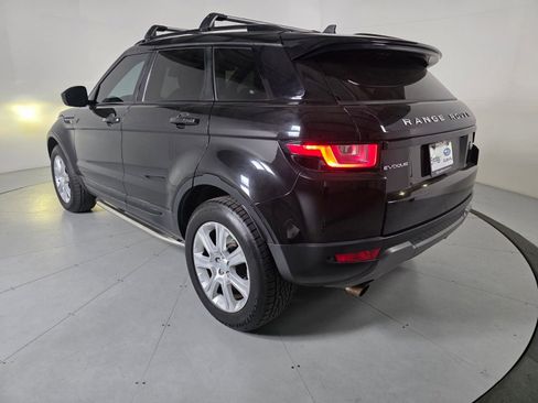 Used 2016 Land Rover Range Rover Evoque SE AWD/4WD image 3