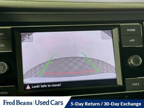 Used 2024 Volkswagen Jetta SE FWD image 18