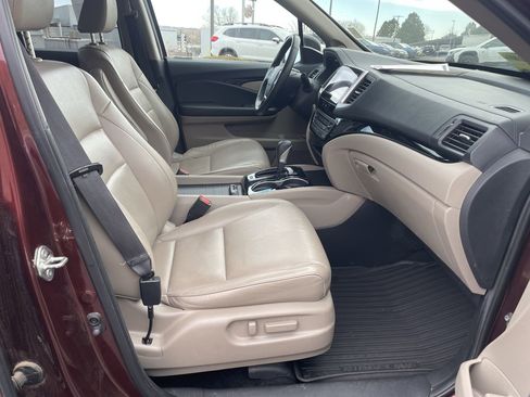 Used 2019 Honda Ridgeline RTL-E image 17