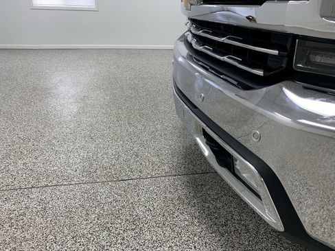Used 2019 Chevrolet Silverado 1500 LTZ w/ LTZ Plus Package AWD/4WD image 19