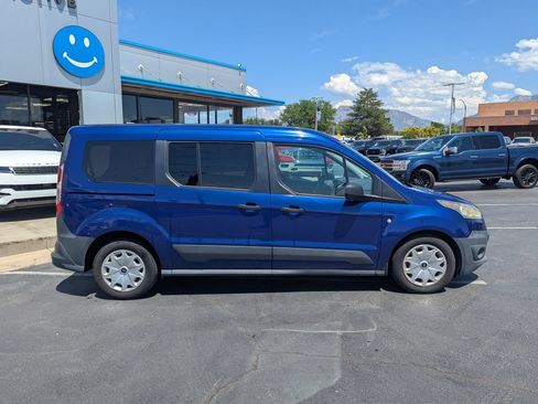 Used 2018 Ford Transit Connect XL FWD image 2