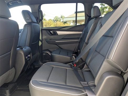 New 2026 Buick Enclave Preferred image 16