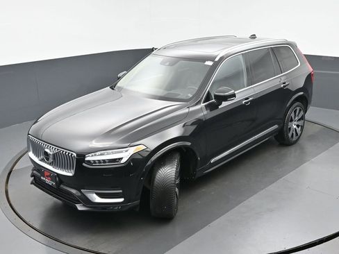 Used 2020 Volvo XC90 T6 Inscription w/ Protection Package Premier image 36