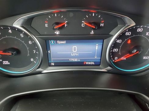 Certified 2024 Chevrolet Equinox LT w/ LPO, Floor Liner Package image 28