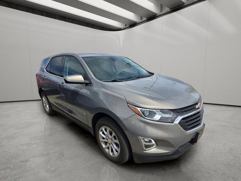 Used 2018 Chevrolet Equinox LT image 10