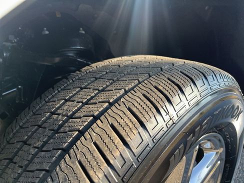 Used 2024 Ford F150 XLT image 10