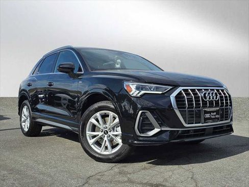 New 2025 Audi Q3 2.0T Premium Plus image 1