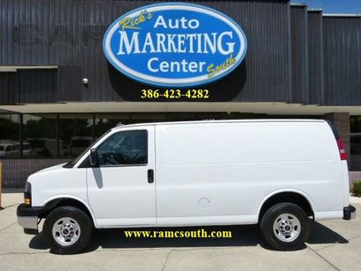 Used 2022 GMC Savana 2500 w/ Driver Convenience Package