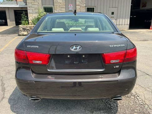 Used 2009 Hyundai Sonata GLS FWD image 4