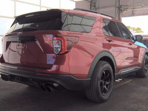 Used 2023 Ford Explorer ST w/ Equipment Group 401A image 3