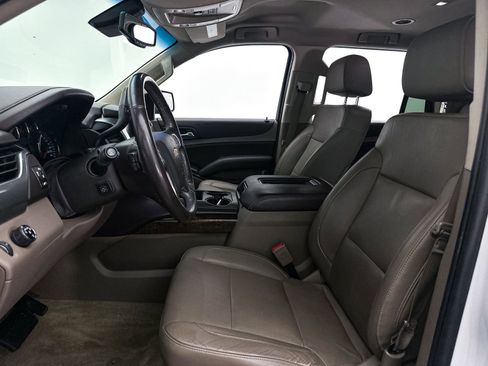Used 2015 Chevrolet Tahoe LT w/ Luxury Package RWD image 21