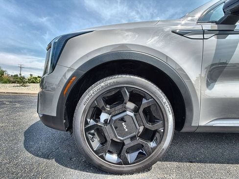 Used 2024 Kia Sorento SX AWD/4WD image 18