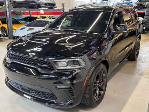 Used 2023 Dodge Durango R/T w/ Tow 'N Go Package image 10