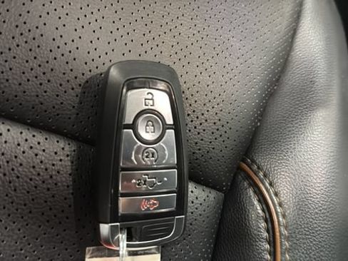 Used 2025 Ford F250 Lariat w/ Lariat Ultimate Package AWD/4WD image 47