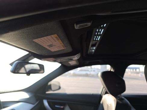 Used 2013 BMW 320i Sedan image 11