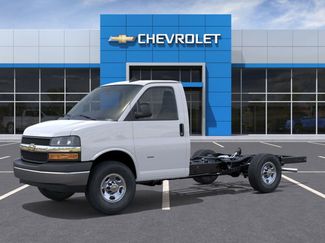 New 2025 Chevrolet Express 3500 w/ Power Convenience Package video 2
