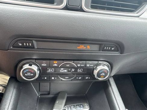 Used 2017 MAZDA CX-5 Touring w/ Preferred Equipment Package AWD/4WD image 20