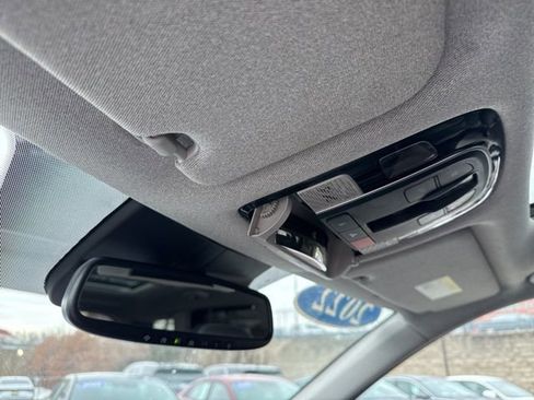 Used 2022 Hyundai Palisade Limited w/ Winter Package image 41