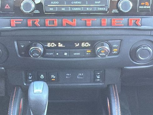 Used 2025 Nissan Frontier Pro-X w/ Pro Premium Package image 22