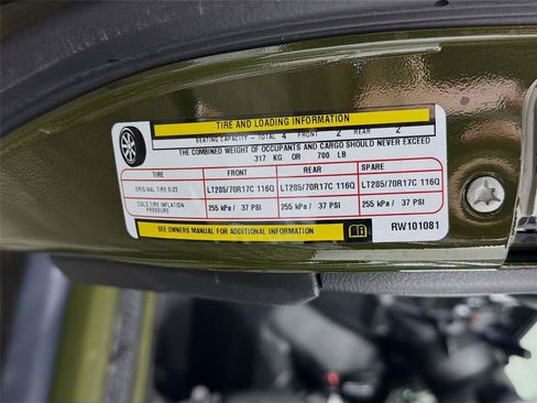 Used 2024 Jeep Wrangler Sport AWD/4WD image 40