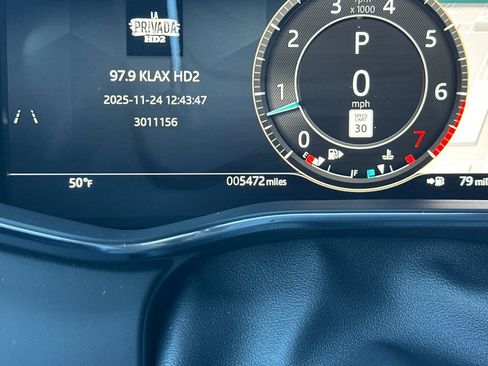 Used 2026 Jaguar F-PACE R-Dynamic S image 35