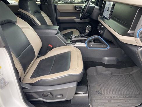 Used 2022 Ford Bronco Wildtrak image 28