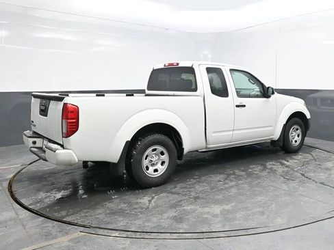 Used 2019 Nissan Frontier S image 7