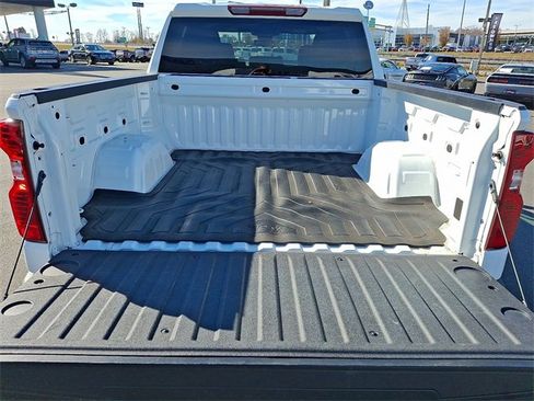 Used 2022 Chevrolet Silverado 1500 W/T w/ WT Value Package image 28