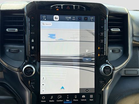 Used 2023 RAM 3500 Limited image 13